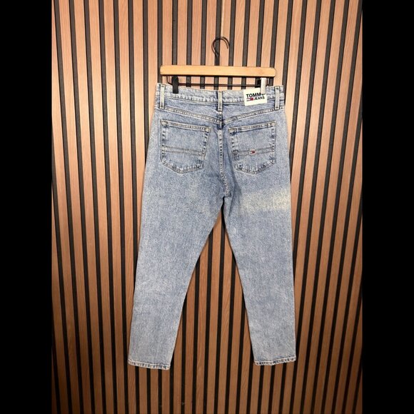 Tommy Hilfiger Dad Jeans 30 x 30 Womens Cowboy Non-Stretch Denim - Picture 2 of 10